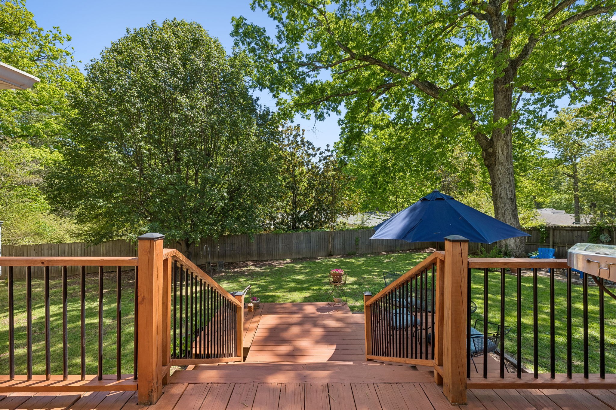 101 W Hills Terrace Dickson TN 37055