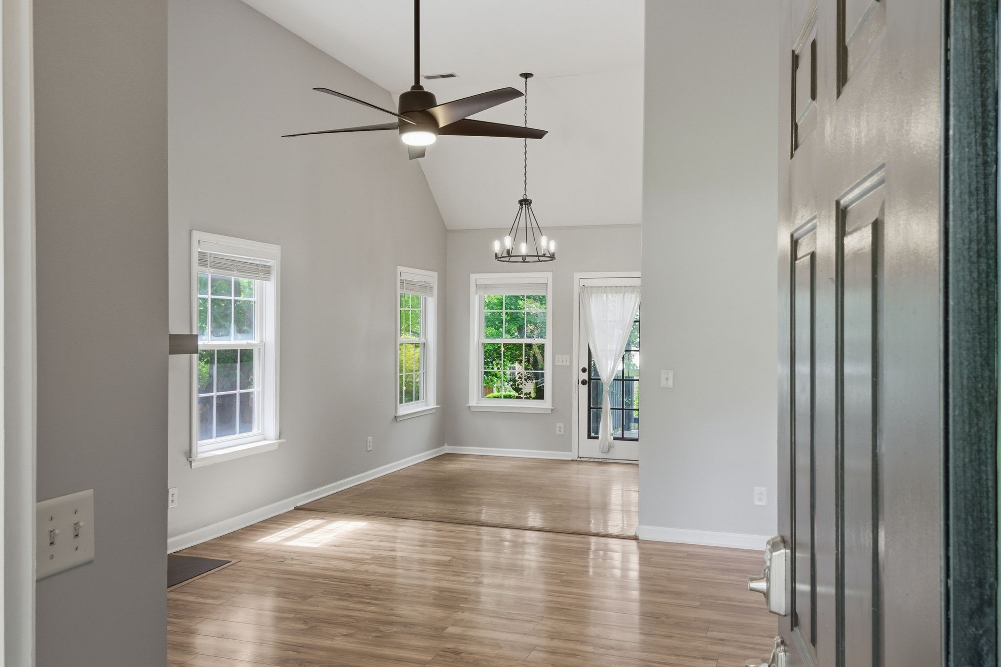 3403 Mcgee Cove Thompsons Station TN 37179