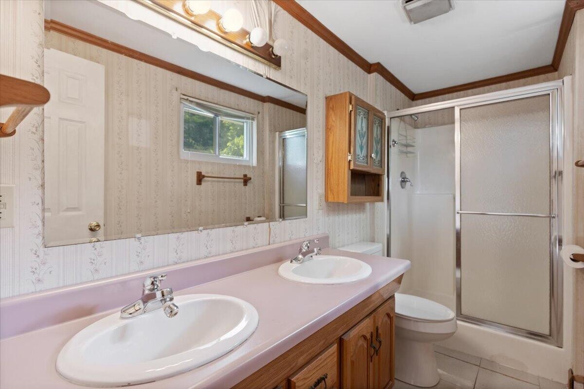 1665 Harle Avenue, NW Cleveland TN 37311