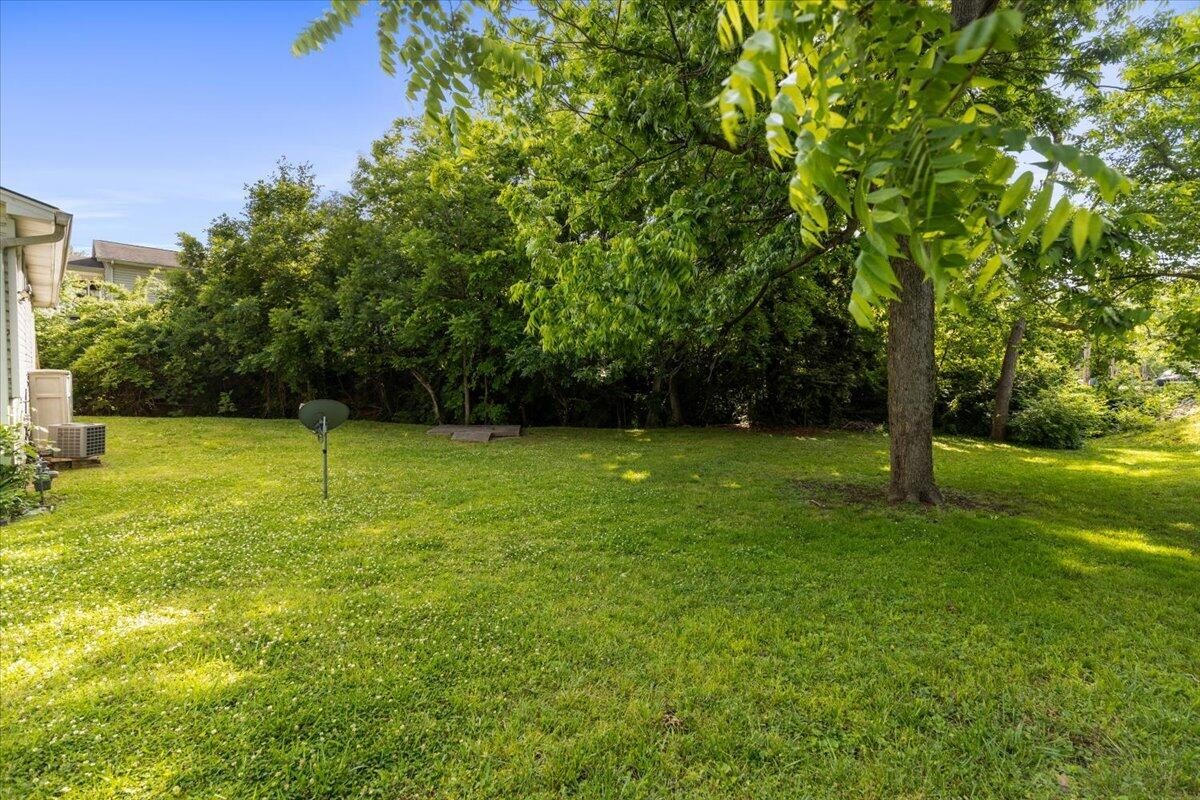 1665 Harle Avenue, NW Cleveland TN 37311