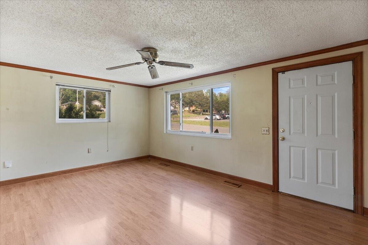 1665 Harle Avenue, NW Cleveland TN 37311