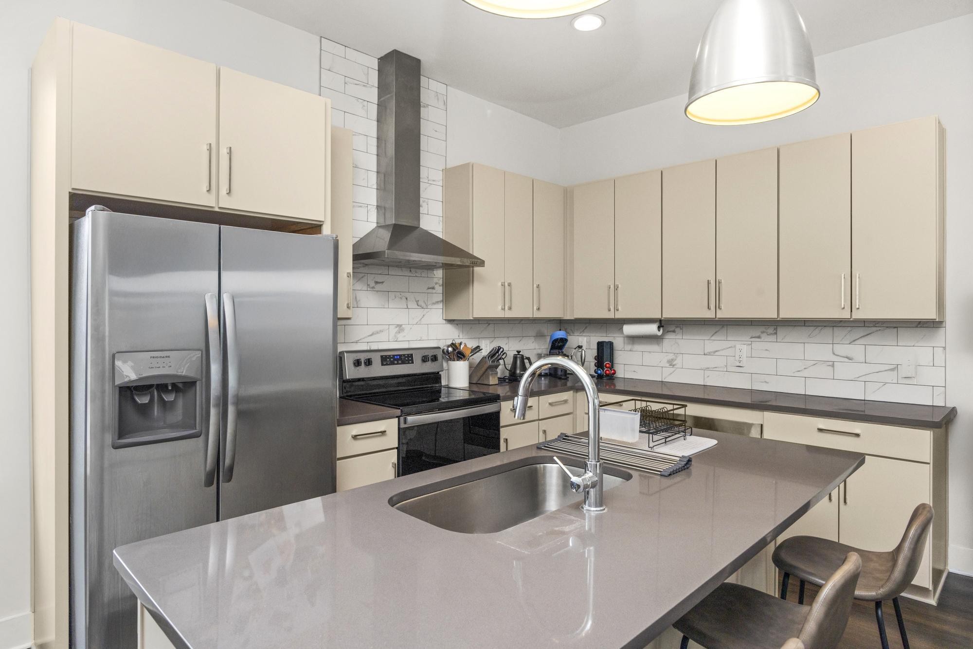 333 Douglas Avenue Nashville TN 37207