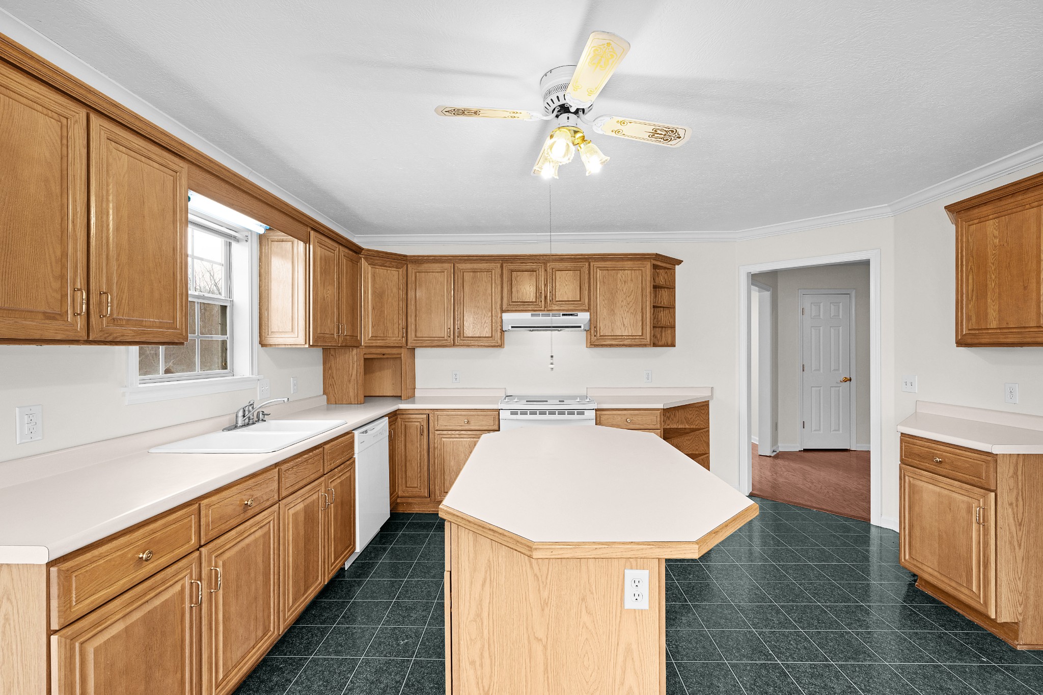 62 River Chase Drive Jackson TN 38305