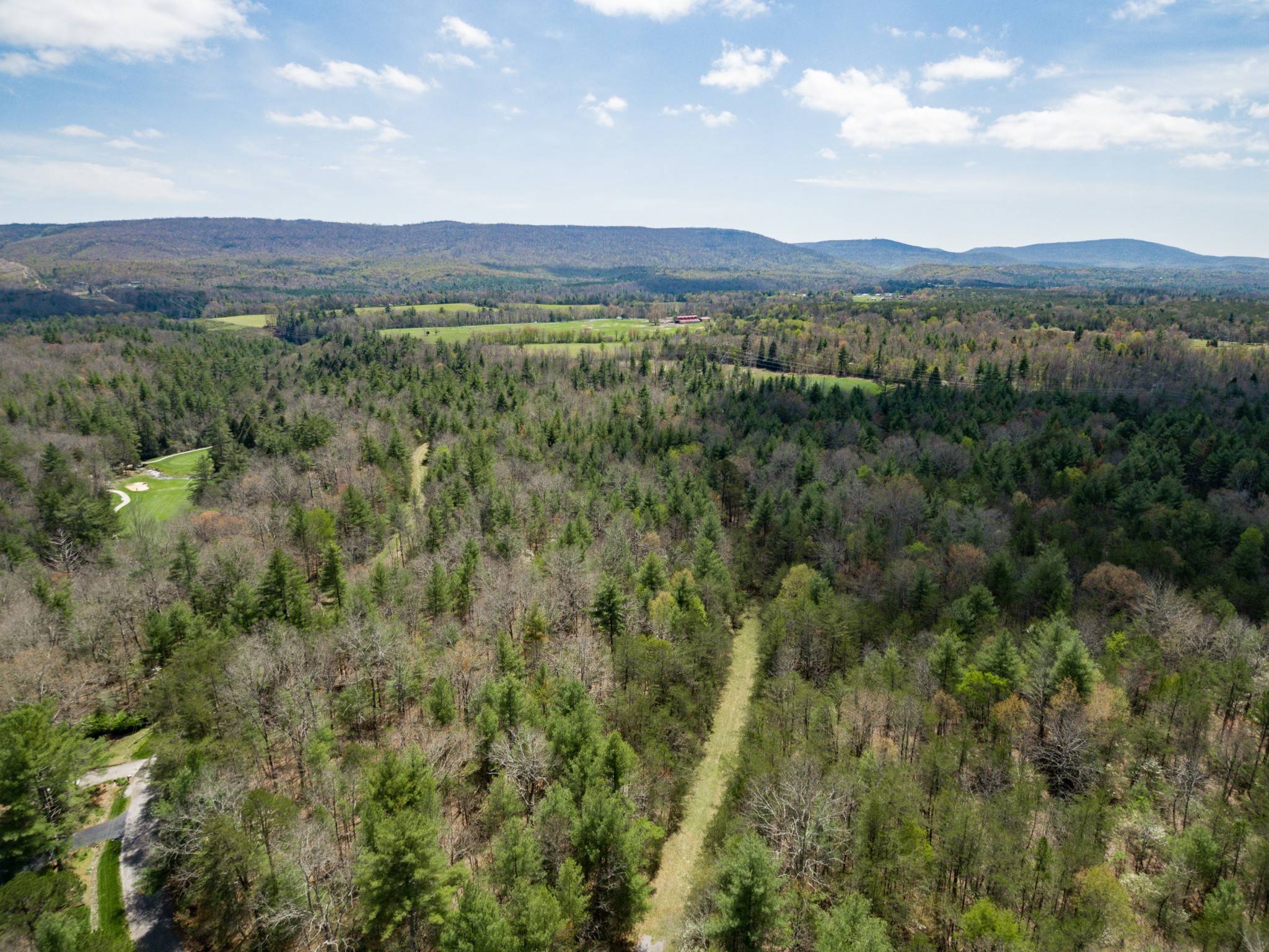 17 Menteith Lane Crossville TN 38558