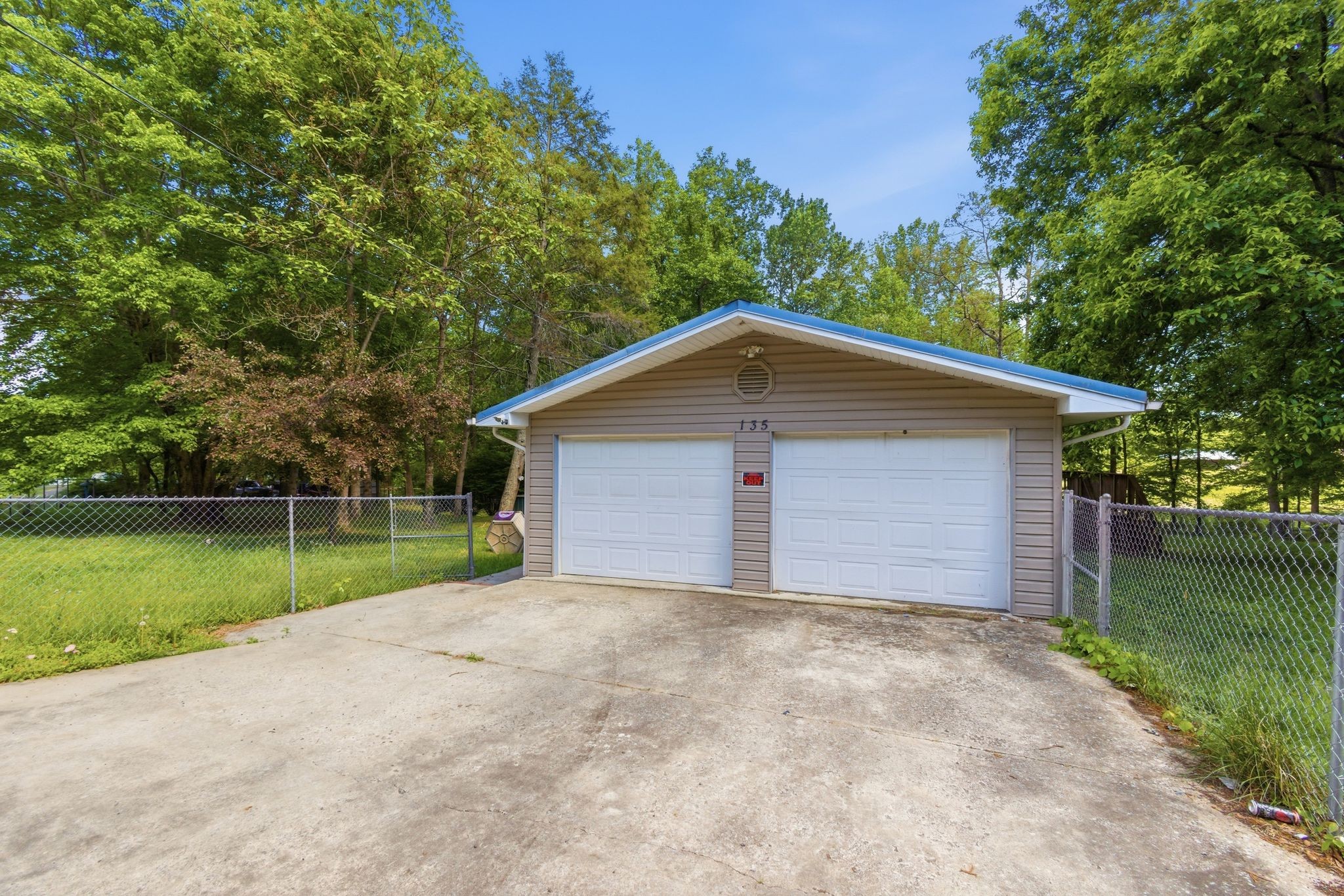 135 Peach Tree Circle Wartburg TN 37887