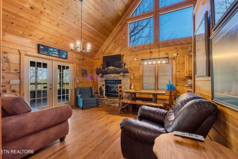 4388 Carolina Cove Way Sevierville TN 37863