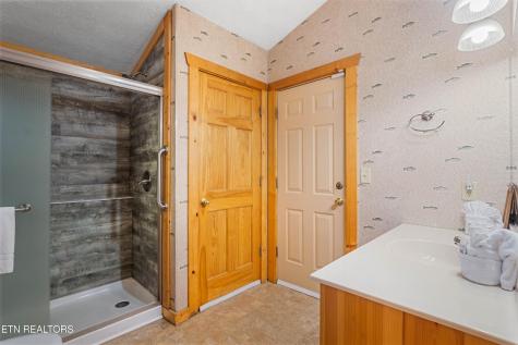 4388 Carolina Cove Way Sevierville TN 37863