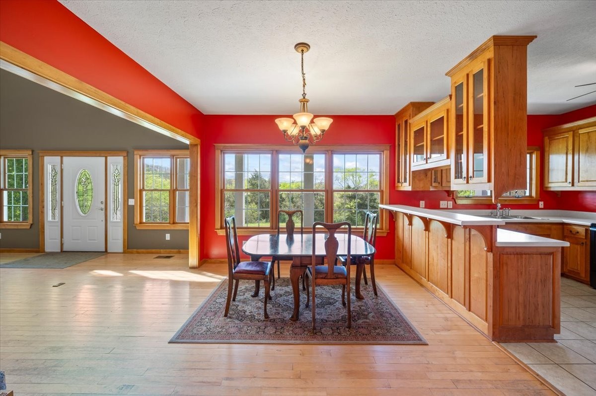 216 Old Wolf Hill Road Bethpage TN 37022