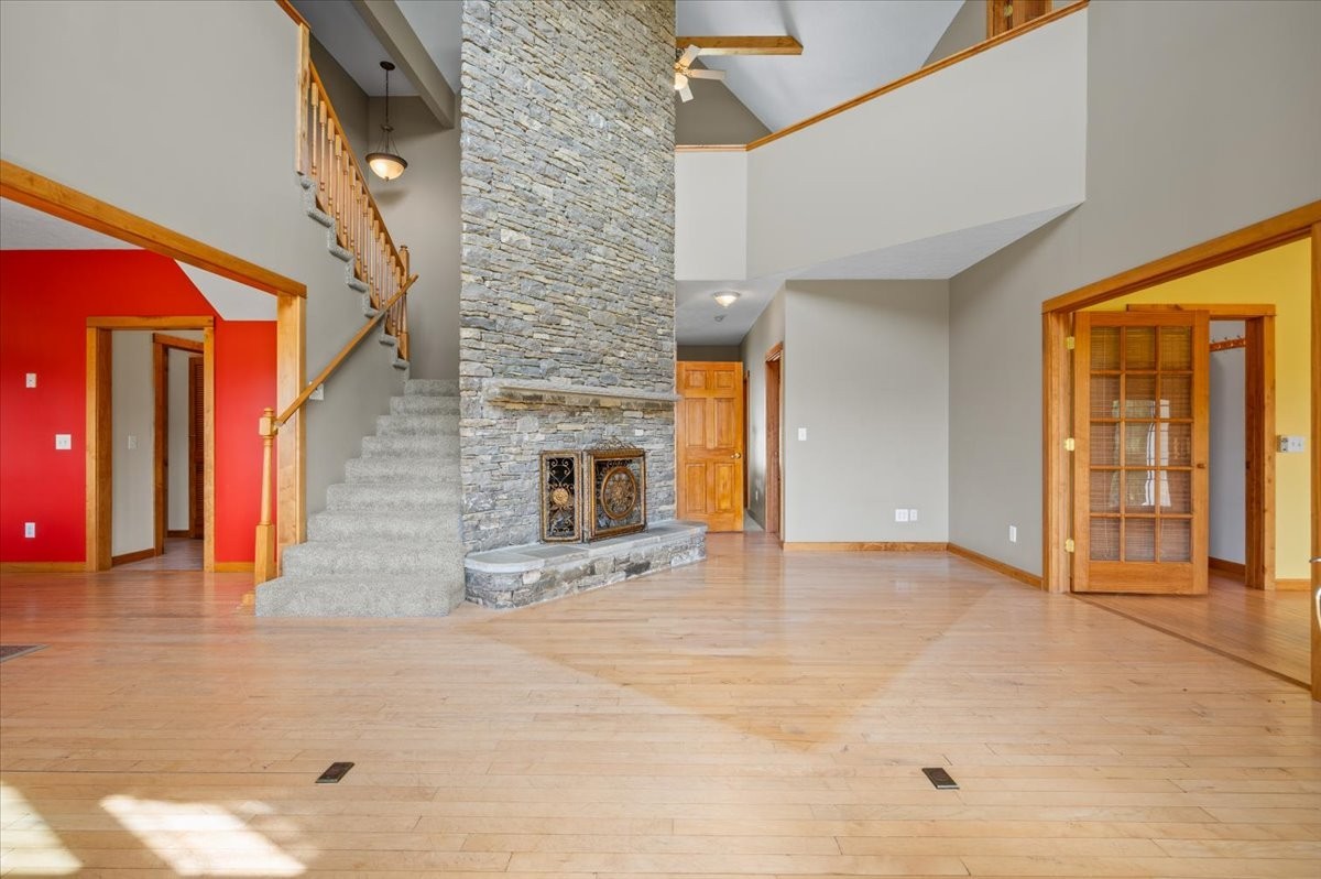 216 Old Wolf Hill Road Bethpage TN 37022