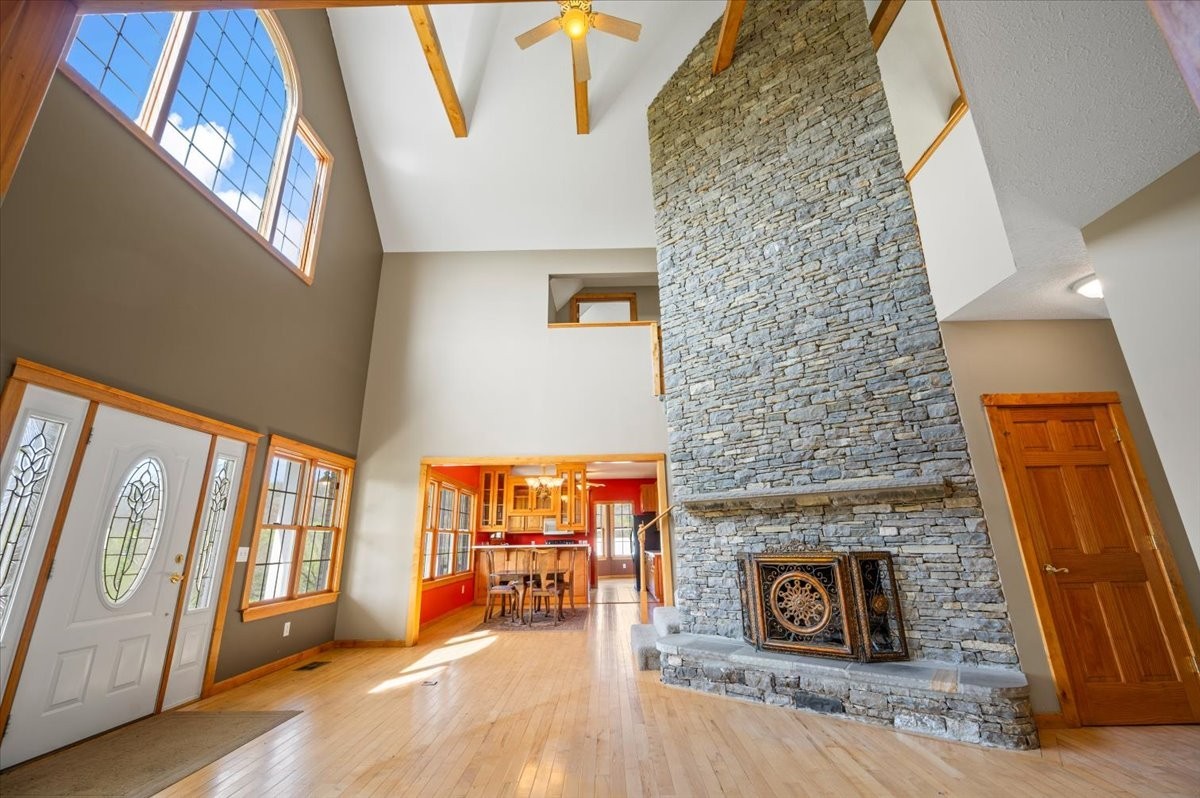 216 Old Wolf Hill Road Bethpage TN 37022