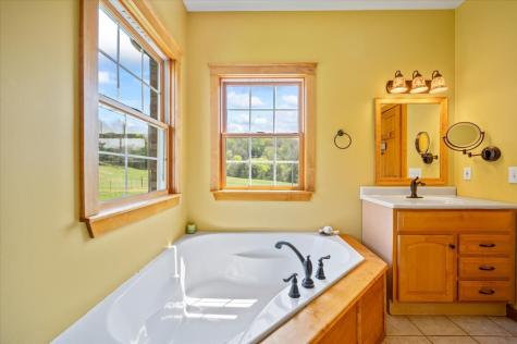 216 Old Wolf Hill Road Bethpage TN 37022