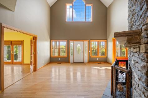 216 Old Wolf Hill Road Bethpage TN 37022