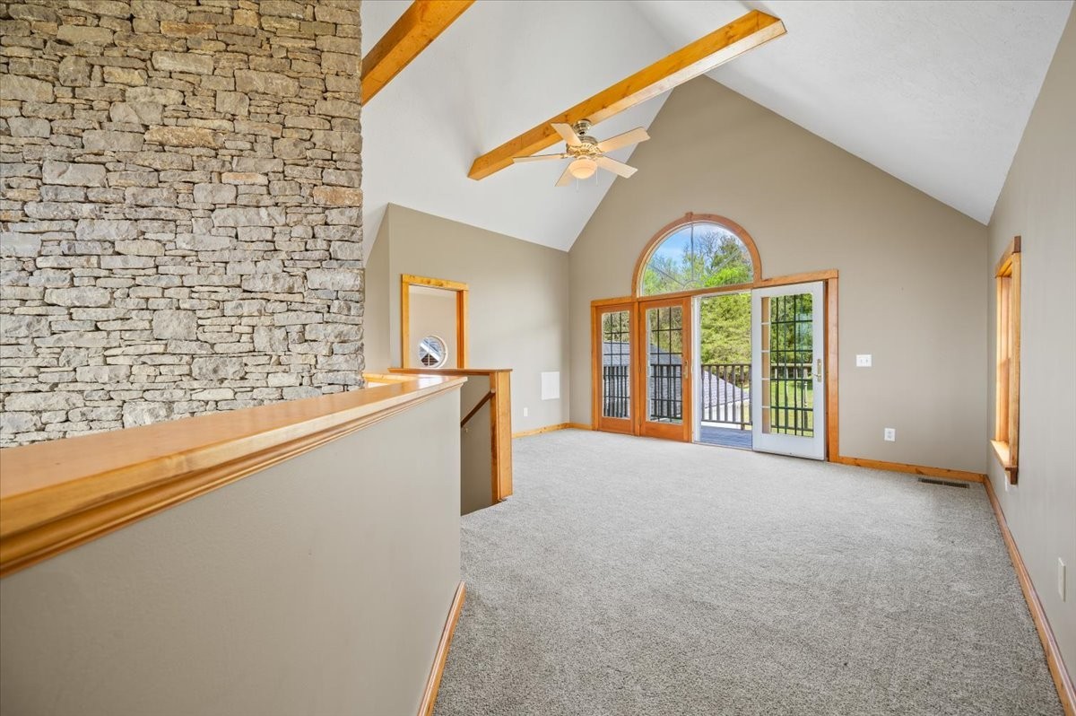 216 Old Wolf Hill Road Bethpage TN 37022