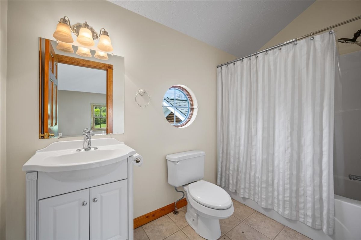 216 Old Wolf Hill Road Bethpage TN 37022