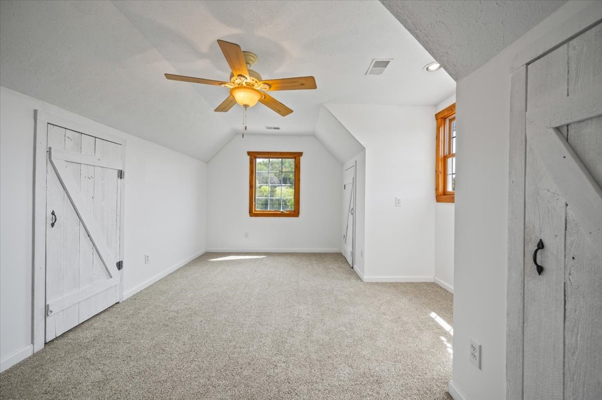 216 Old Wolf Hill Road Bethpage TN 37022