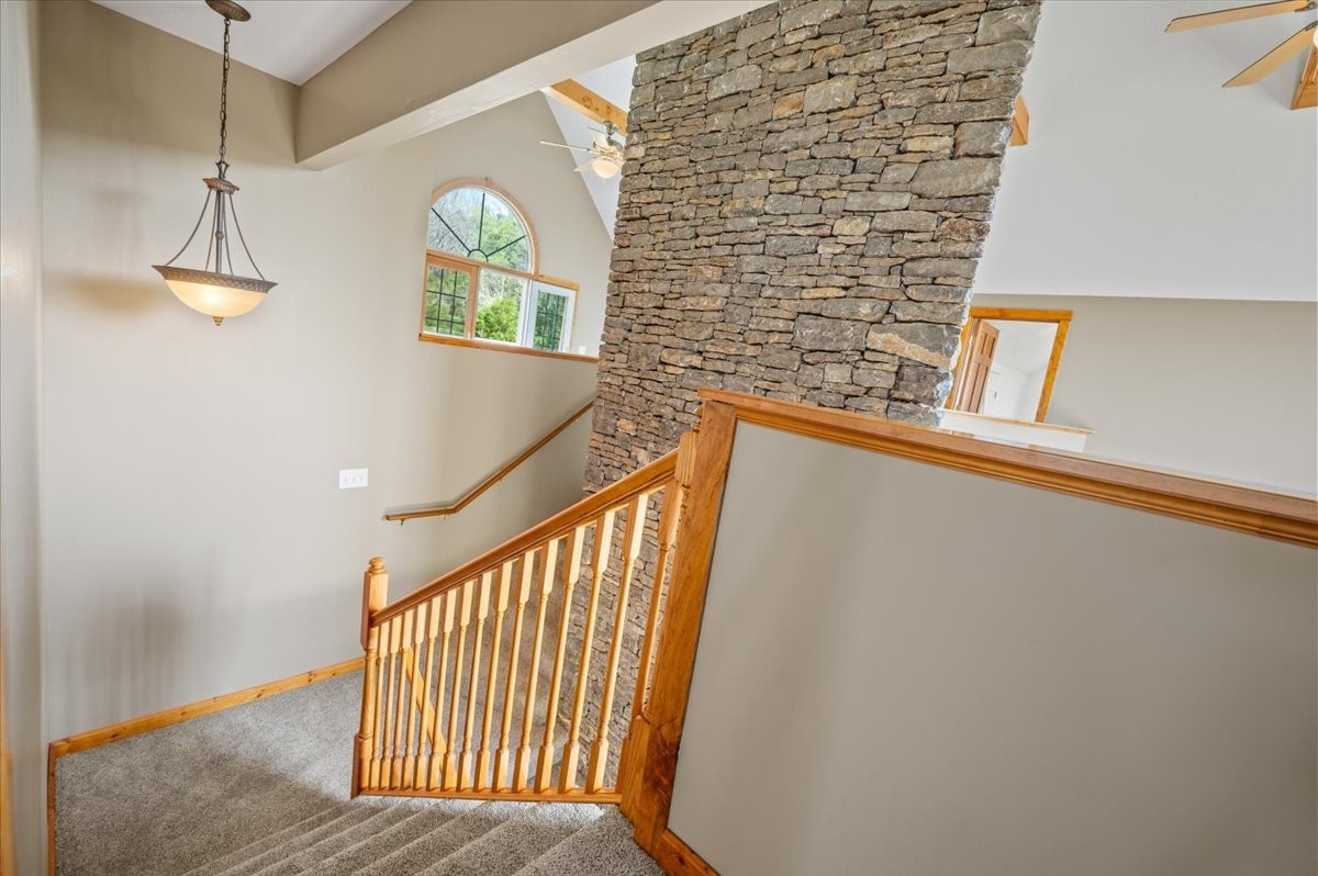 216 Old Wolf Hill Road Bethpage TN 37022