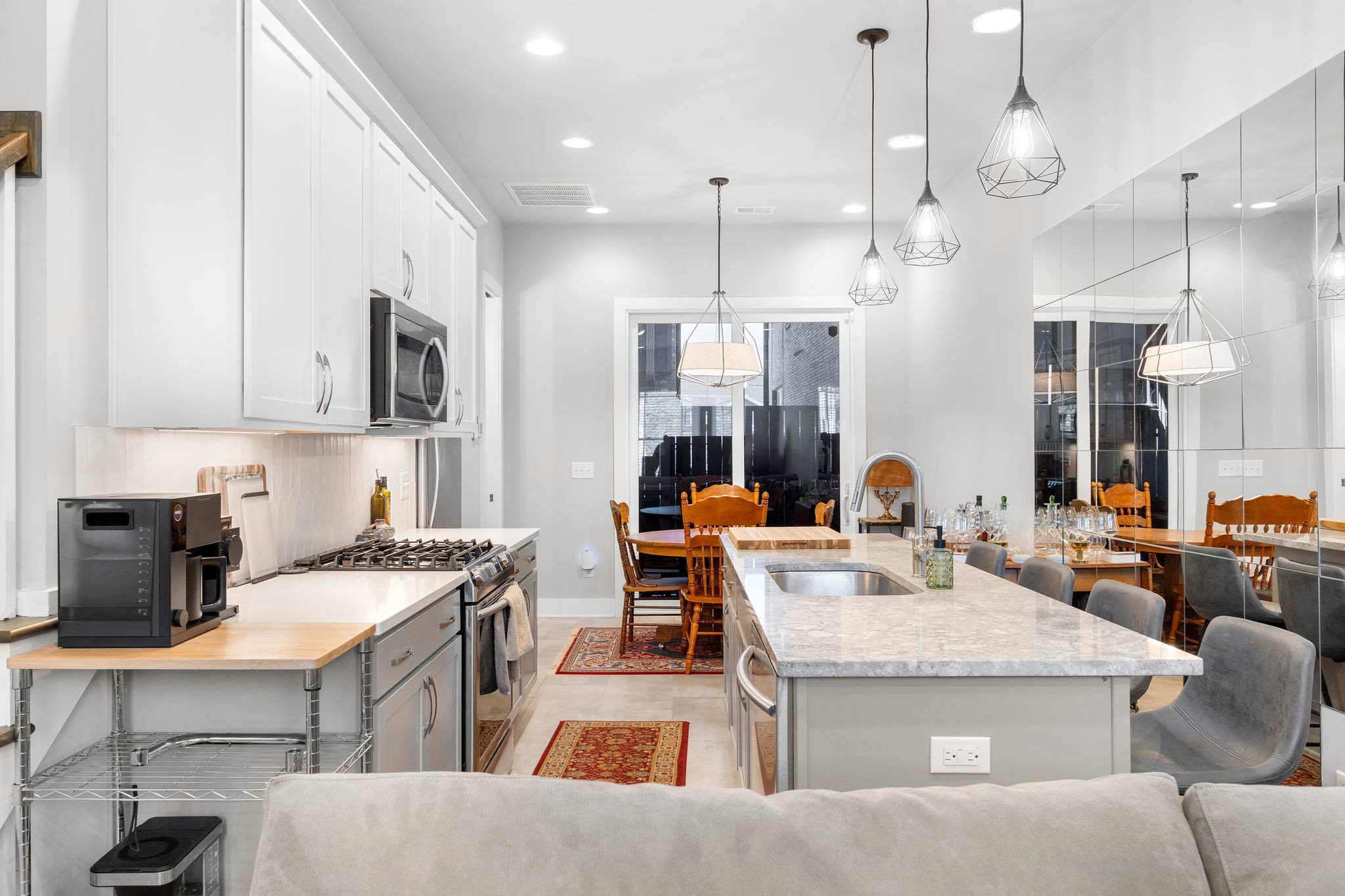 707 26th Ave, N Nashville TN 37208