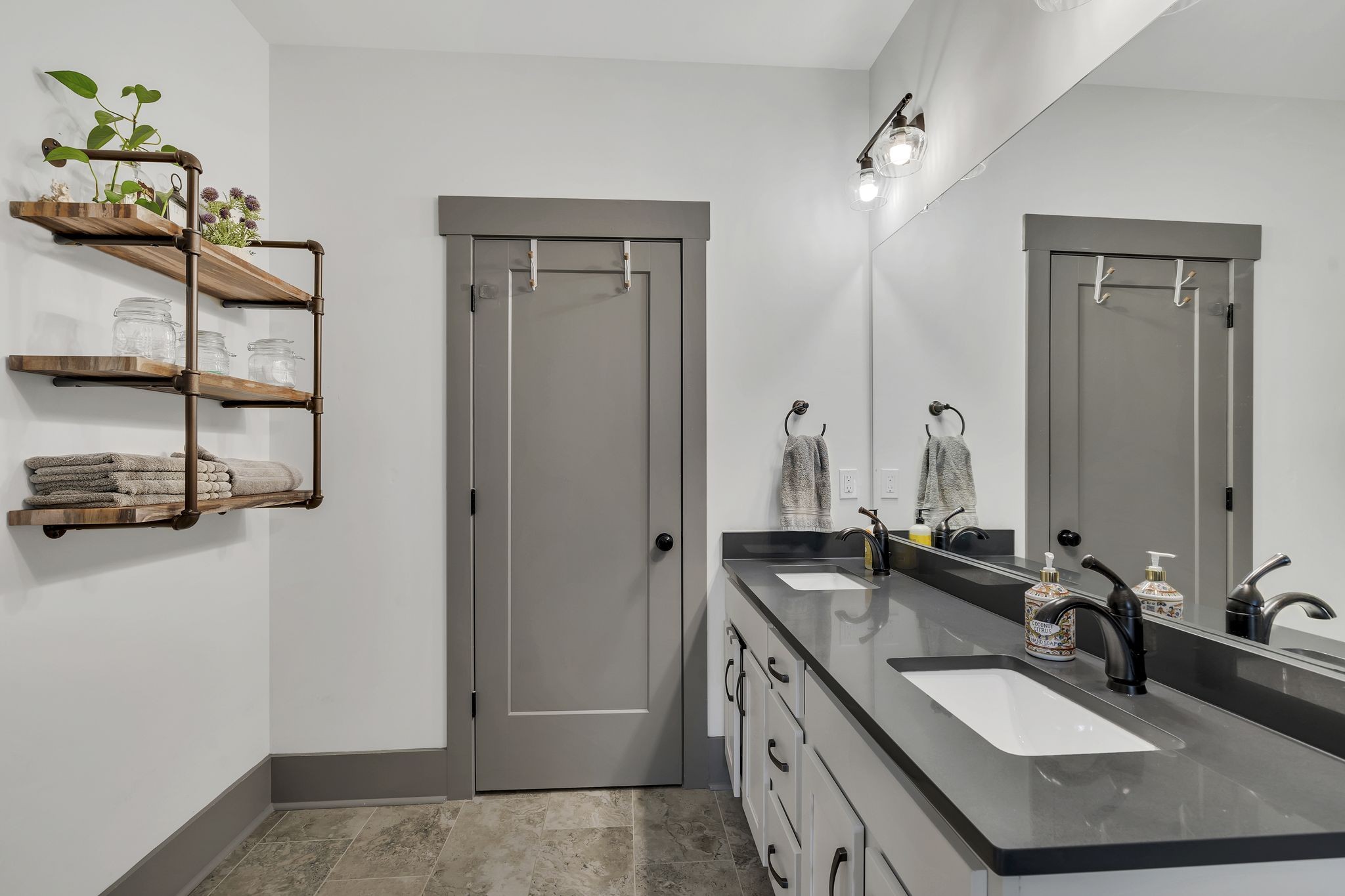 1605 Rebecca Street Nashville TN 37216