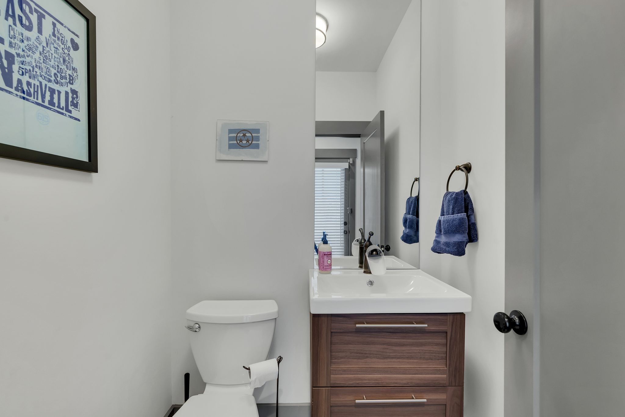 1605 Rebecca Street Nashville TN 37216