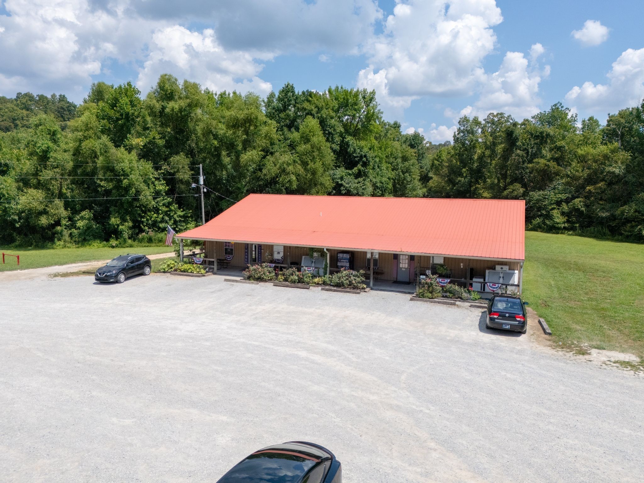 375 Dyer Road Hurricane Mills TN 37078