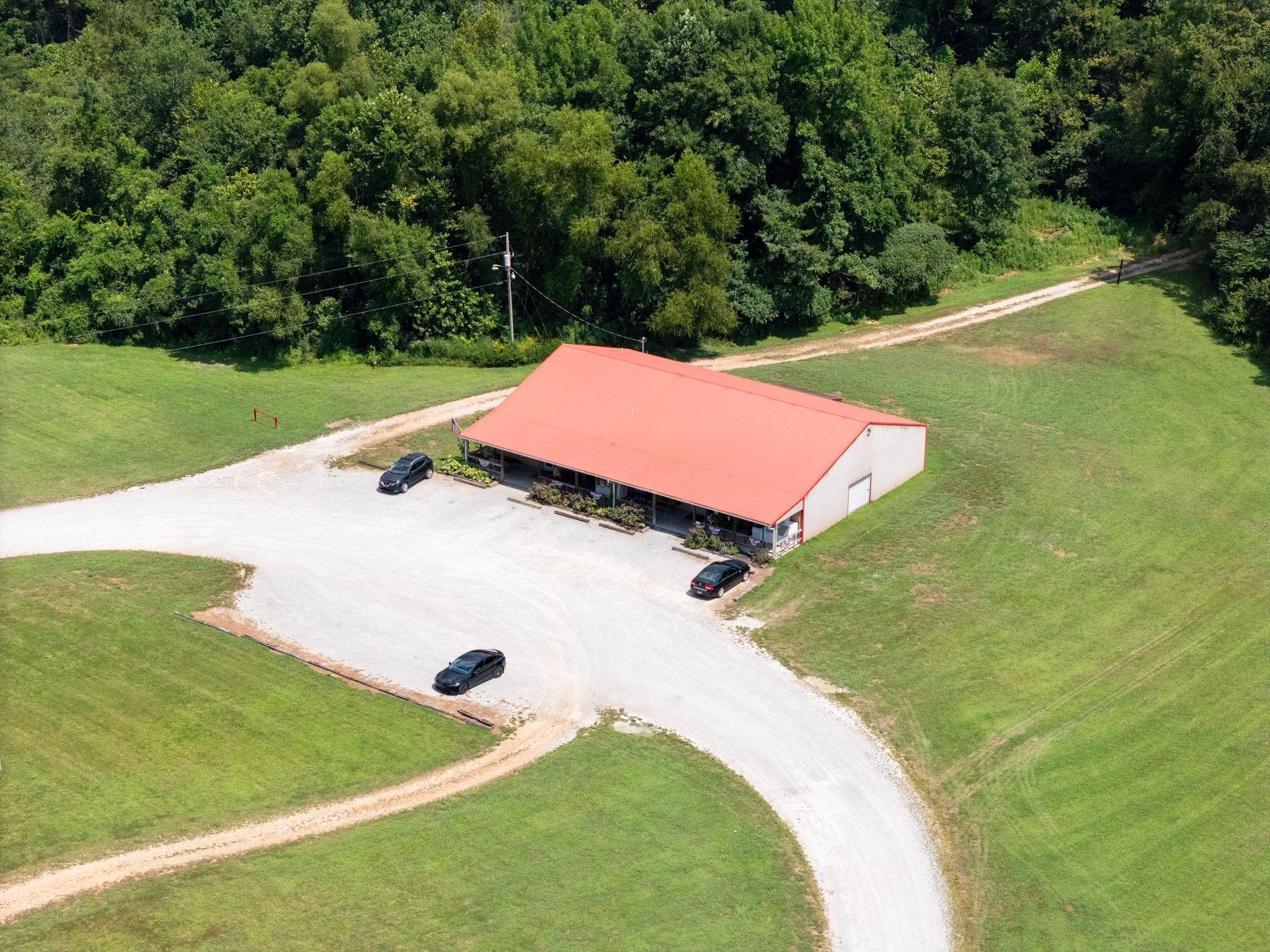 375 Dyer Road Hurricane Mills TN 37078