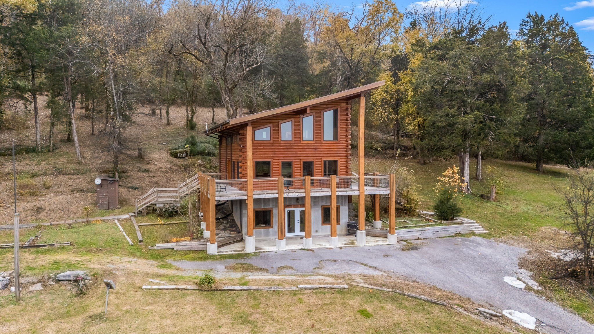 4664 Highway 64, E Wartrace TN 37183