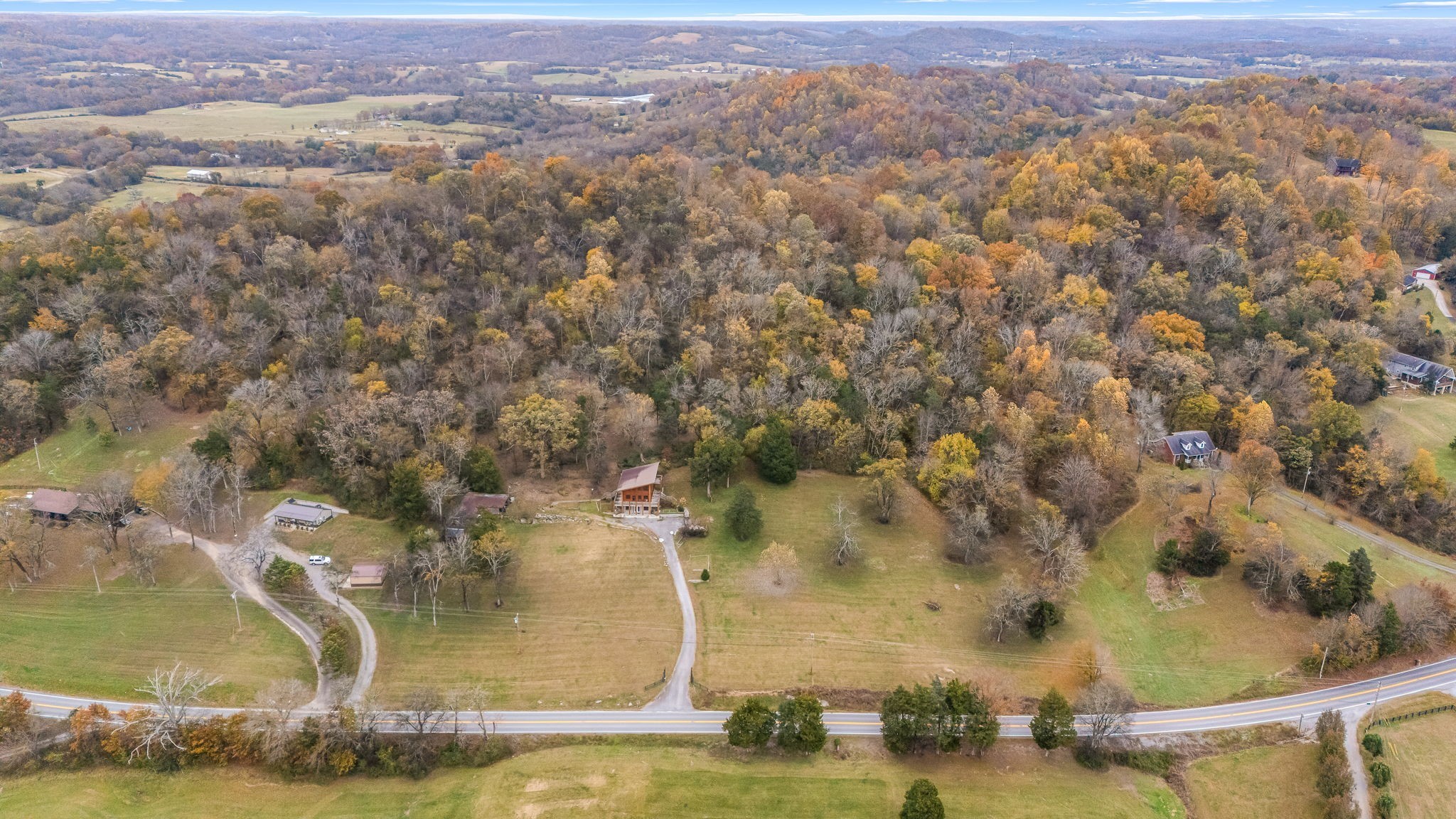 4664 Highway 64, E Wartrace TN 37183