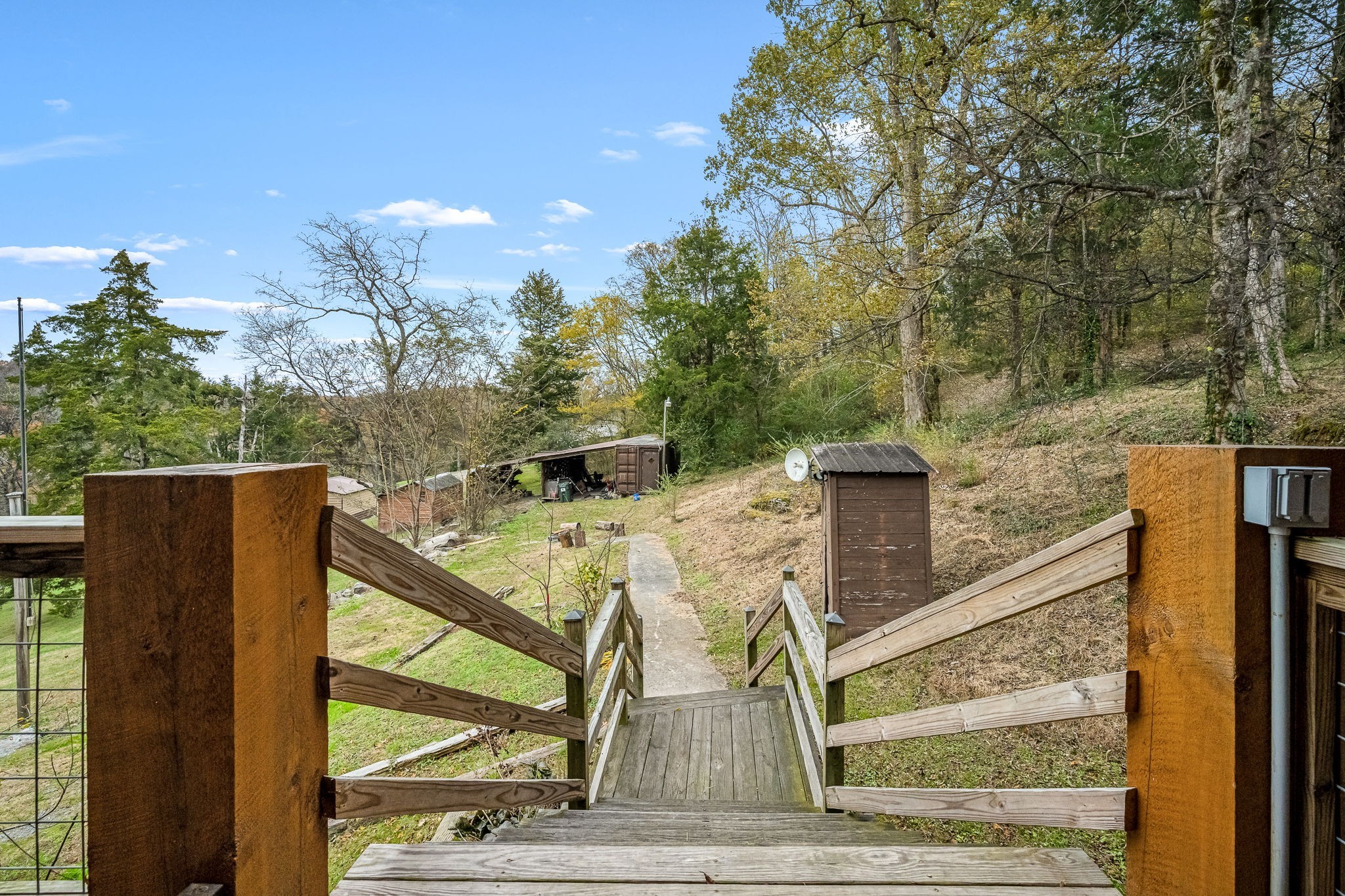 4664 Highway 64, E Wartrace TN 37183