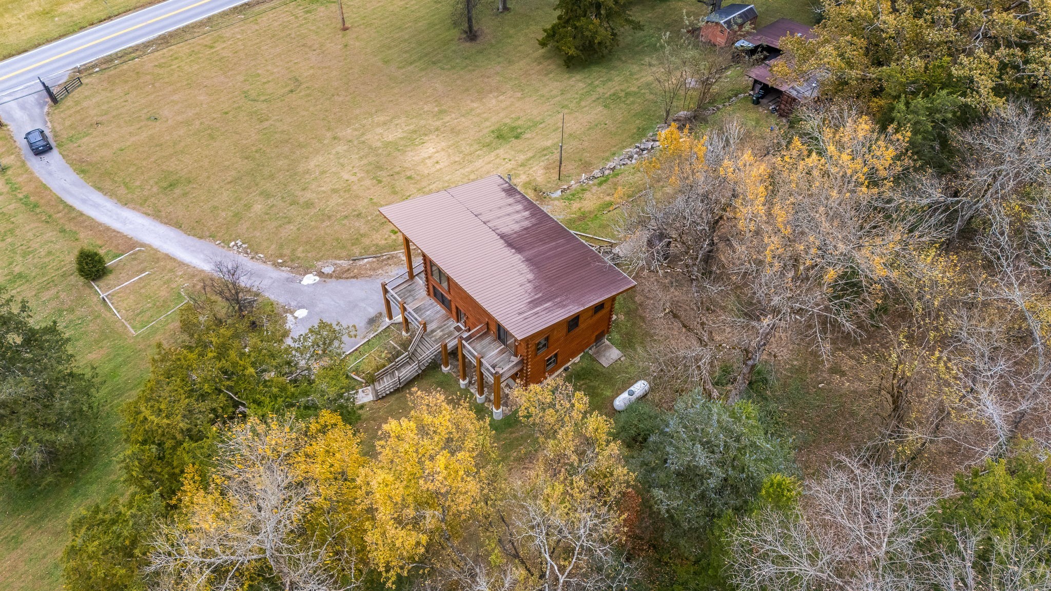 4664 Highway 64, E Wartrace TN 37183