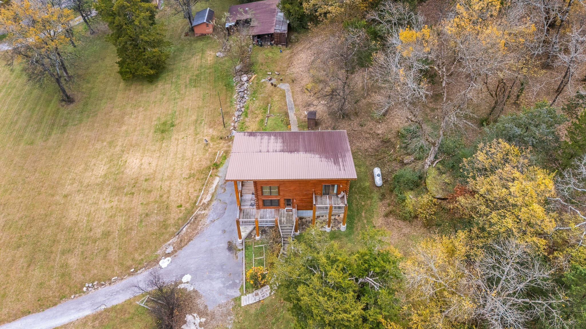 4664 Highway 64, E Wartrace TN 37183