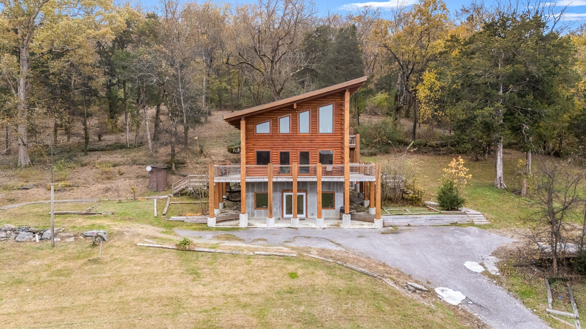4664 Highway 64, E Wartrace TN 37183