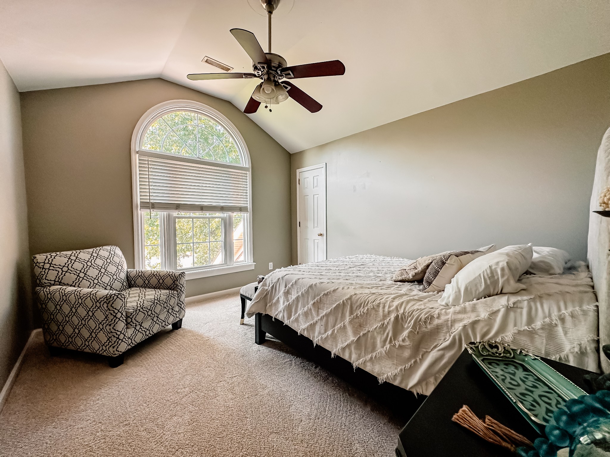 203 Savannah Ridge Murfreesboro TN 37127