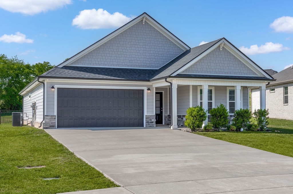 333 Frontier Drive Clarksville TN 37043