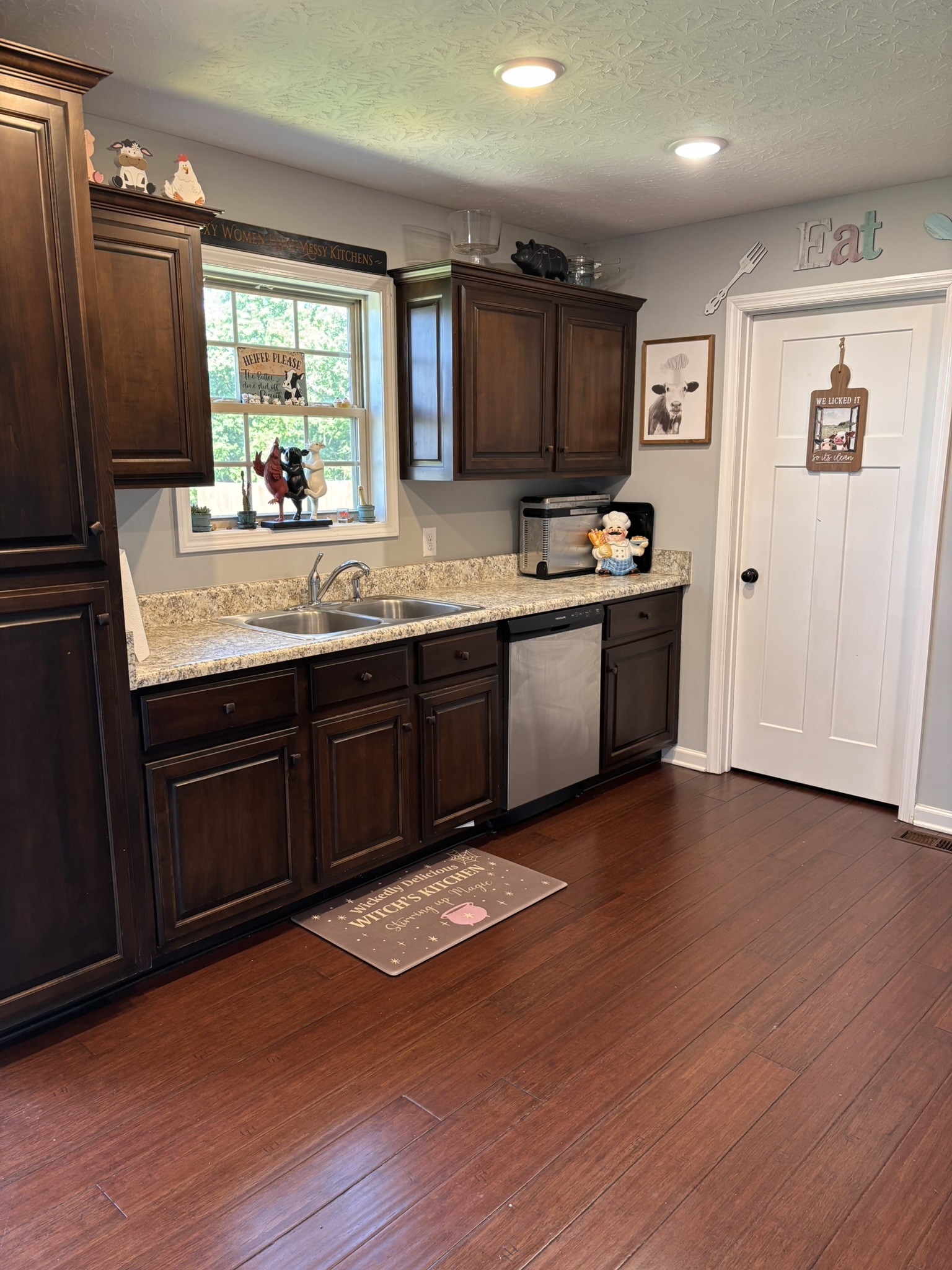 1288 Mount Olive Road Westmoreland TN 37186