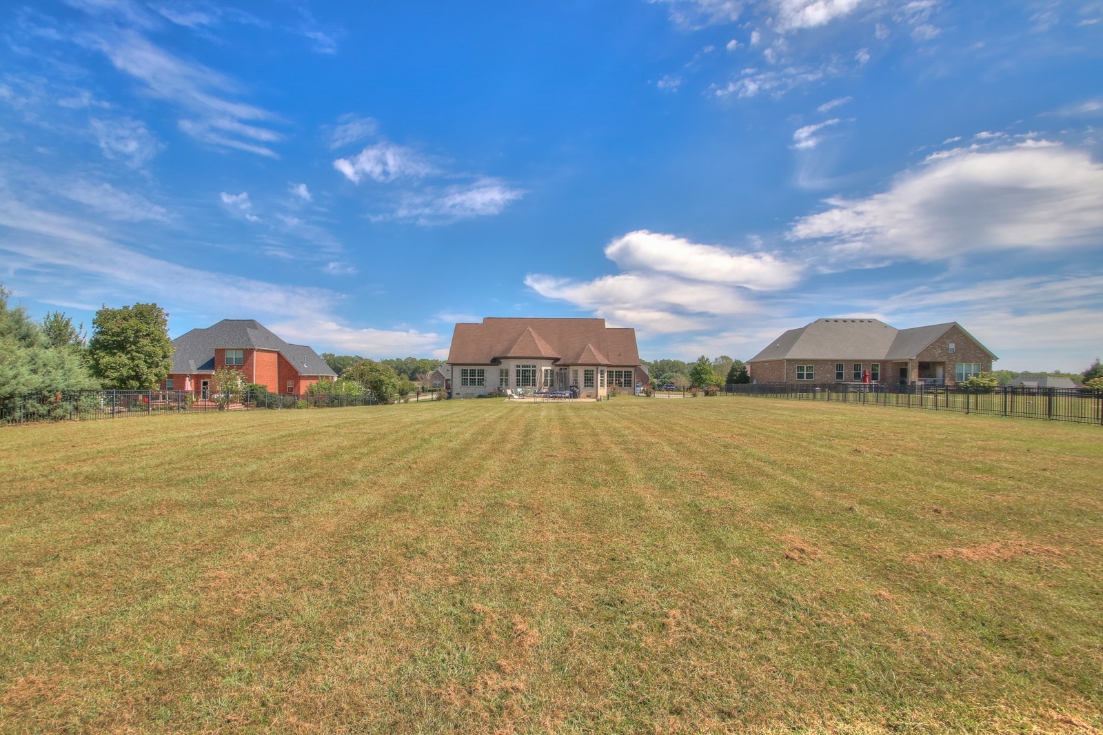 1022 Double Tree Lane Gallatin TN 37066