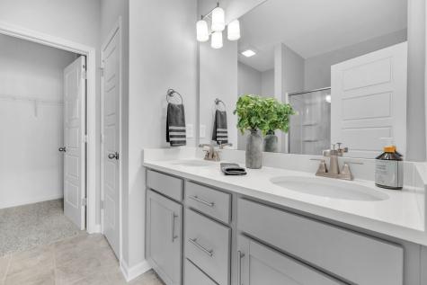335 Carver Connection Lebanon TN 37087