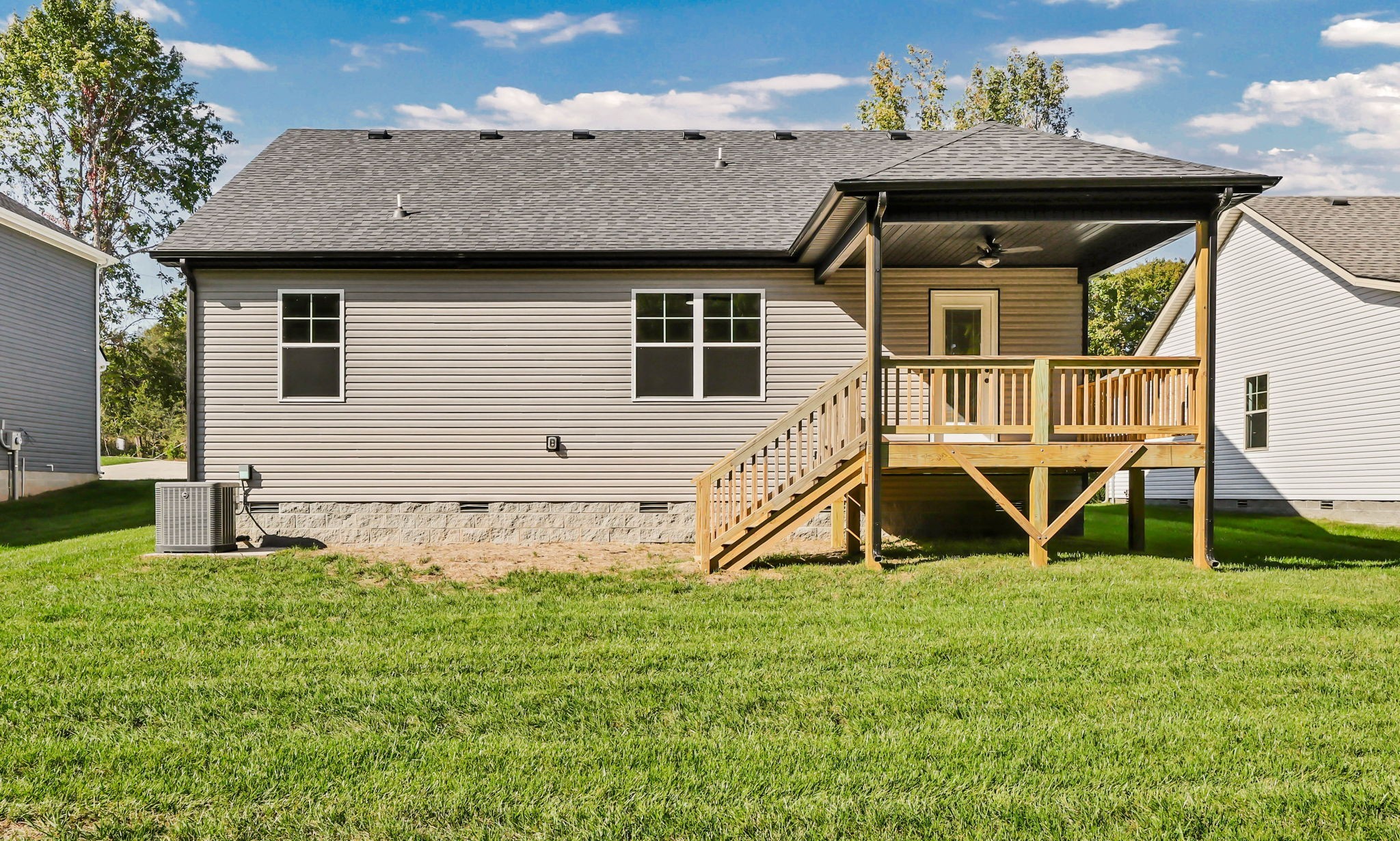 348 Cardinal Creek Clarksville TN 37042
