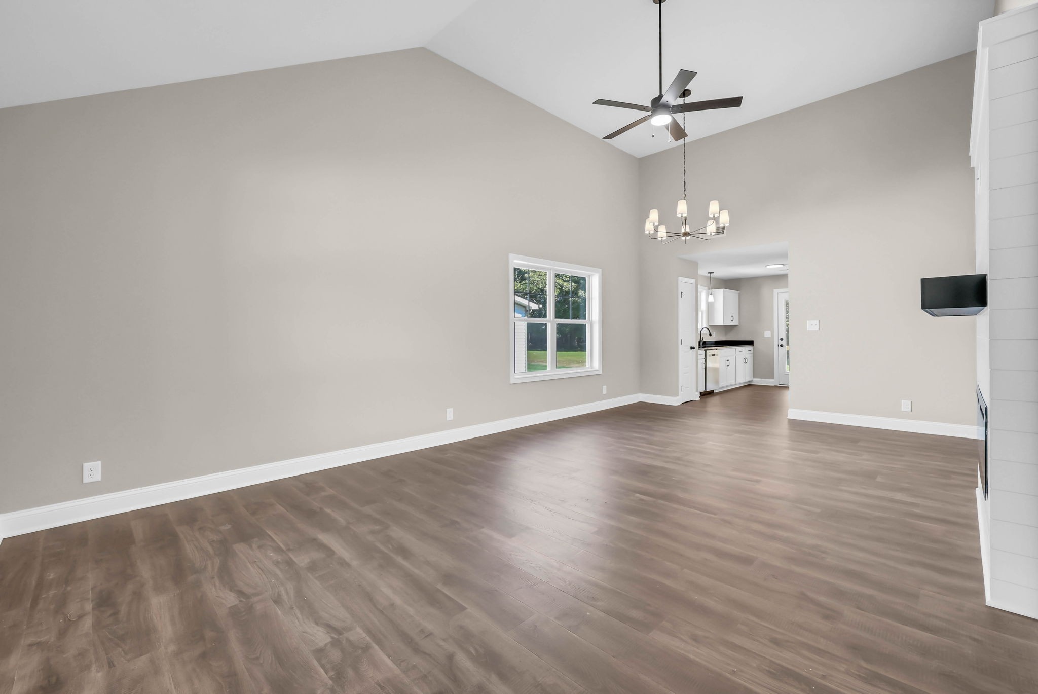 348 Cardinal Creek Clarksville TN 37042