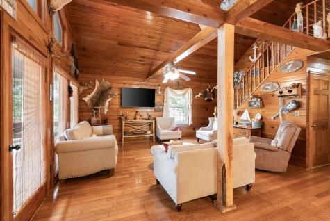 178 Cottage Circle Linden TN 37096
