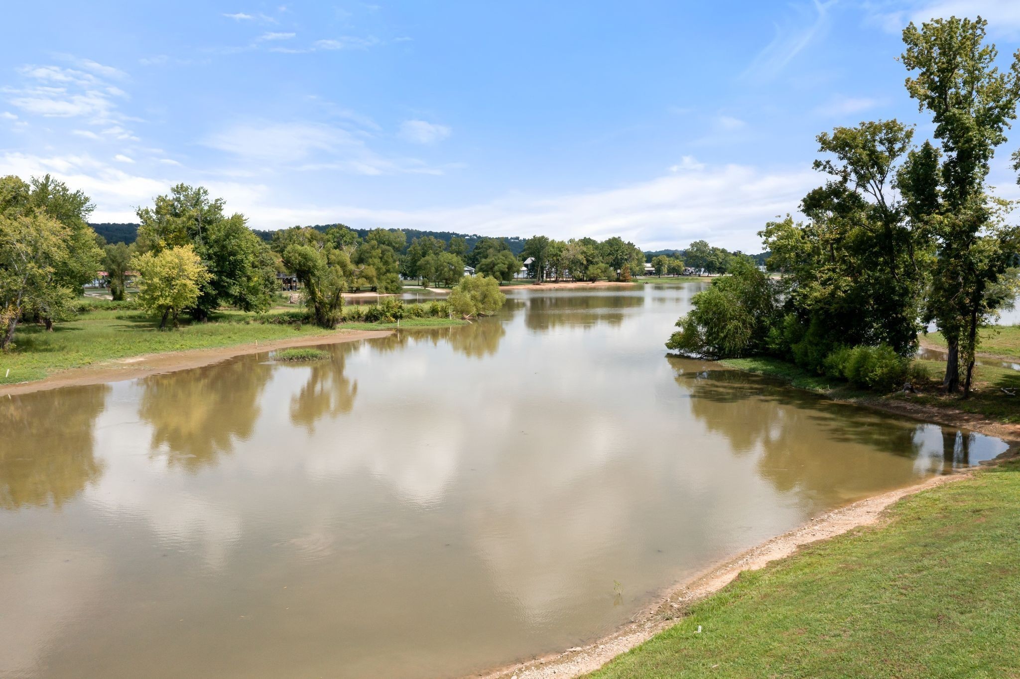 178 Cottage Circle Linden TN 37096