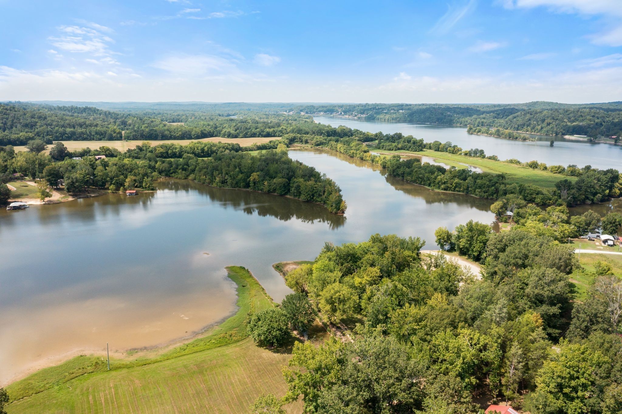 178 Cottage Circle Linden TN 37096