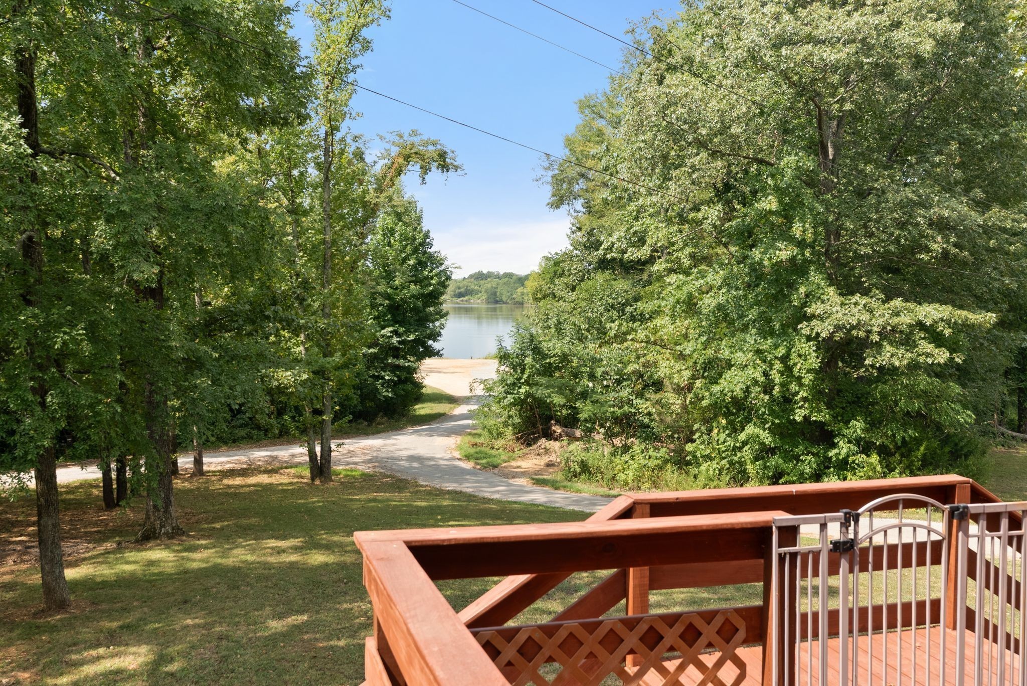 178 Cottage Circle Linden TN 37096