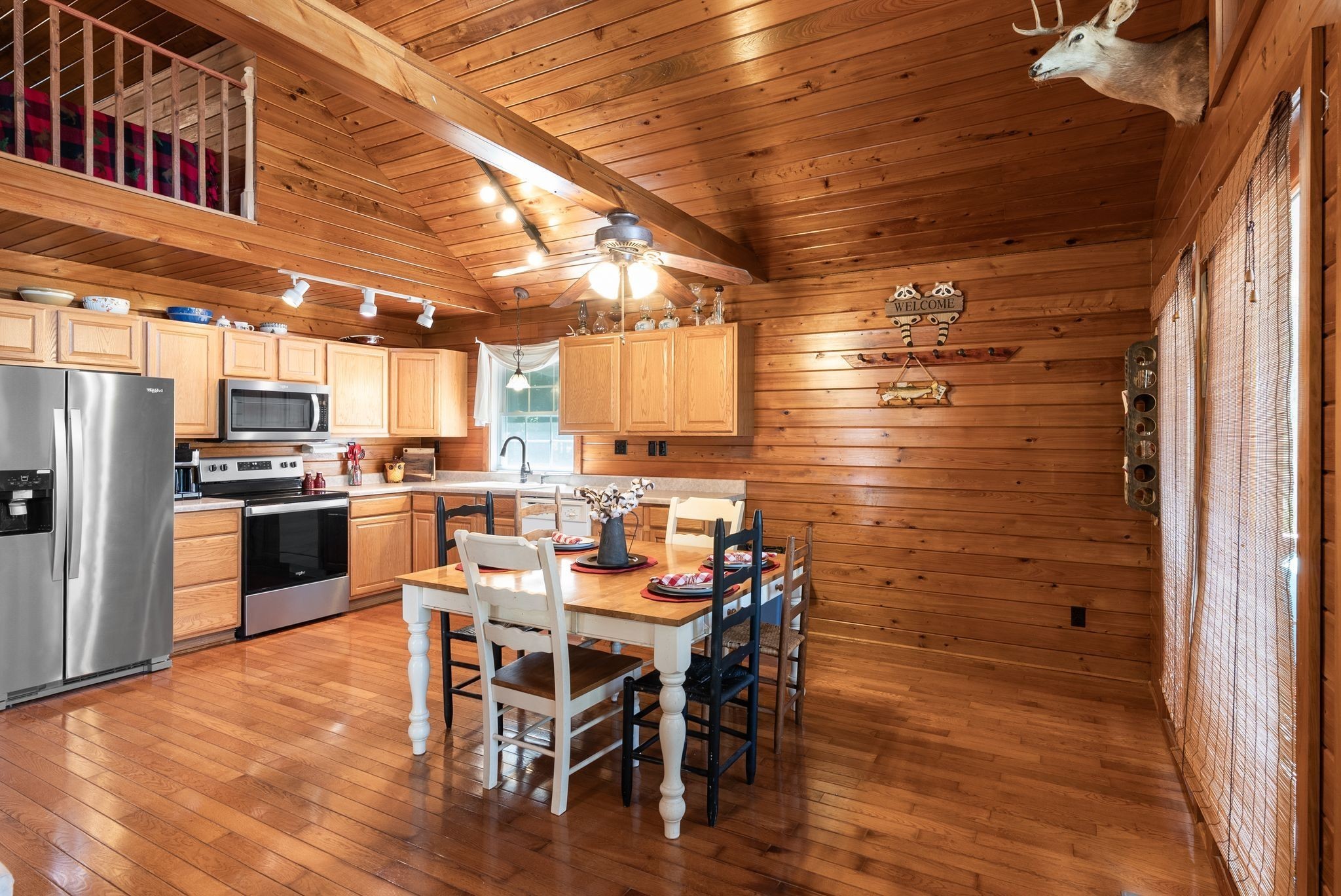 178 Cottage Circle Linden TN 37096