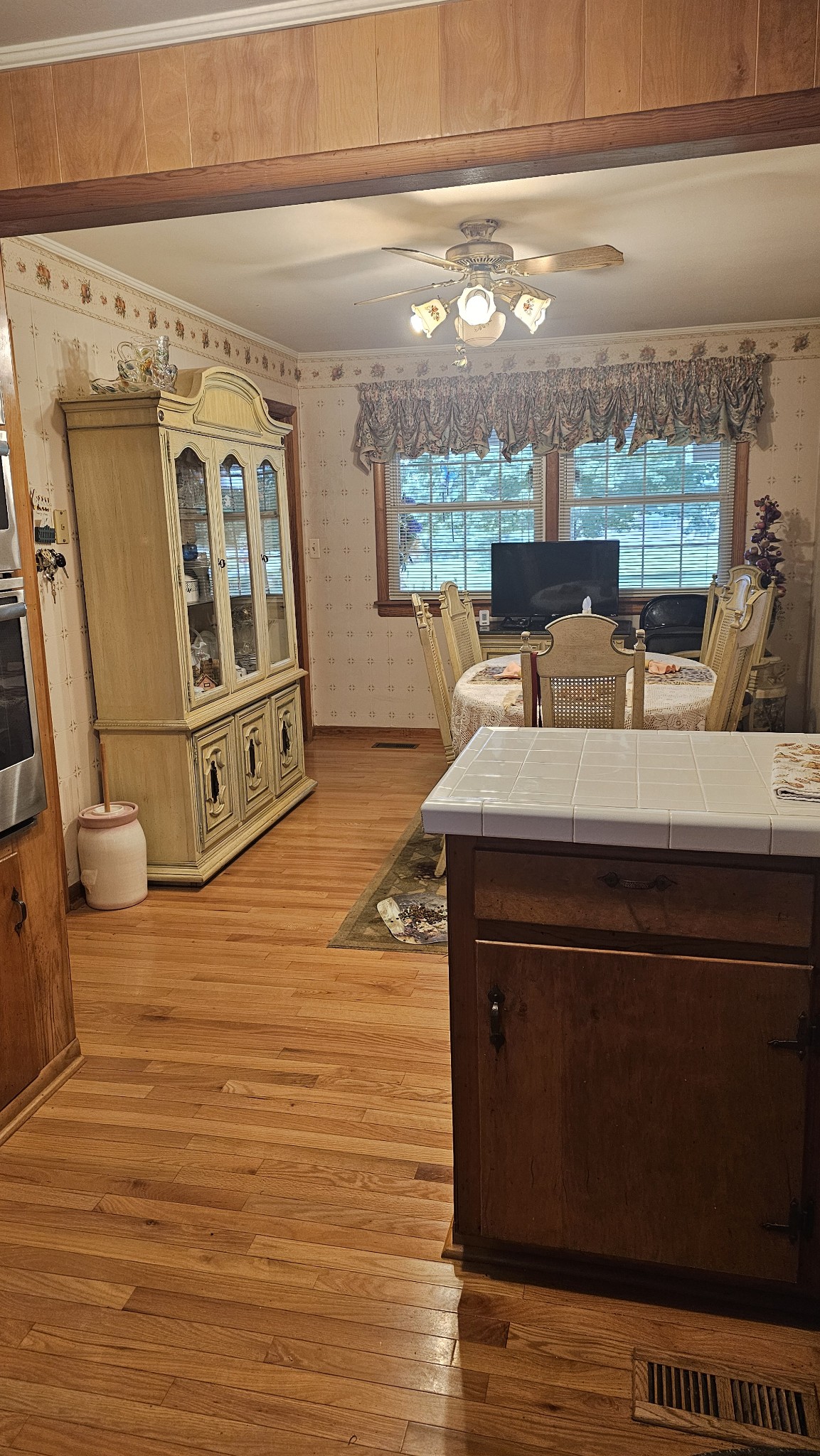 1797 Link Road New Johnsonville TN 37134