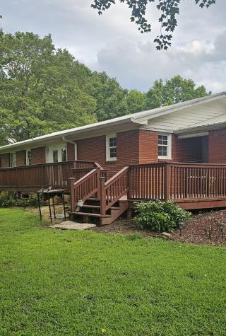 1797 Link Road New Johnsonville TN 37134
