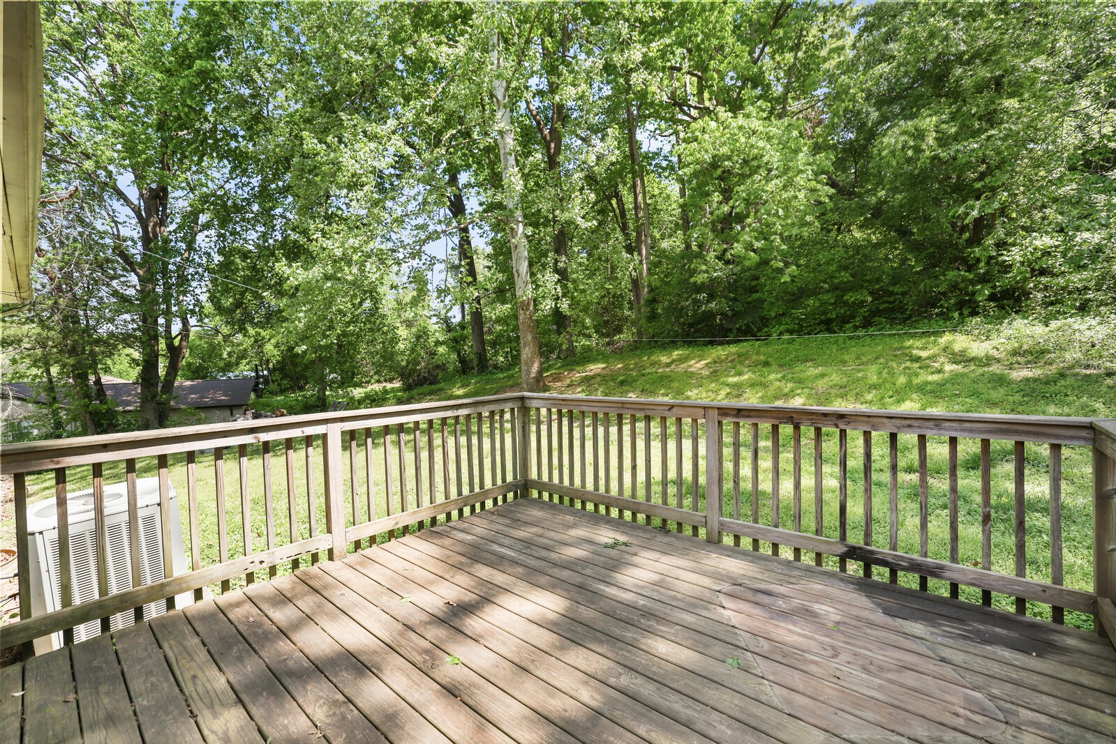 1709 W Elmwood Road Clarksville TN 37040