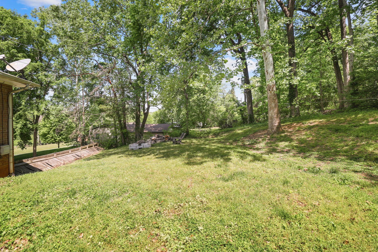 1709 W Elmwood Road Clarksville TN 37040