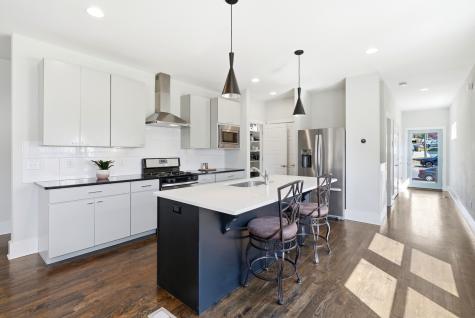 417A 35th Ave, N Nashville TN 37209