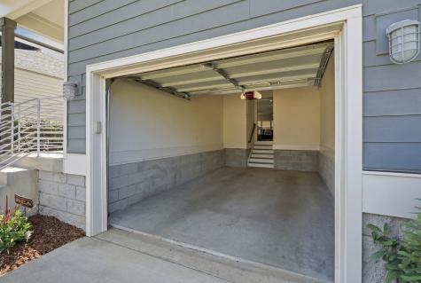 417A 35th Ave, N Nashville TN 37209