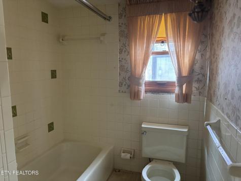 6117 Thorn Grove Pike Knoxville TN 37914